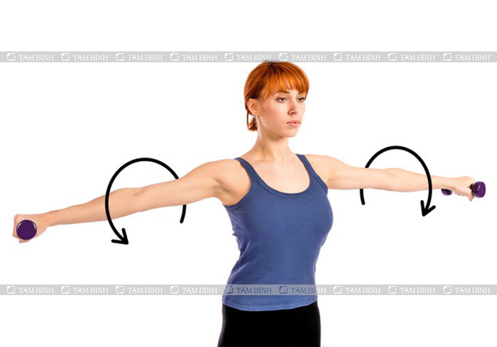 động tác xoay bả vai trị đau mỏi cổ vai gáy
